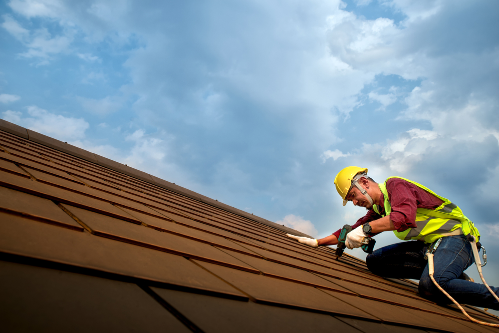 Local Commercial Roofing Contractor Eskola